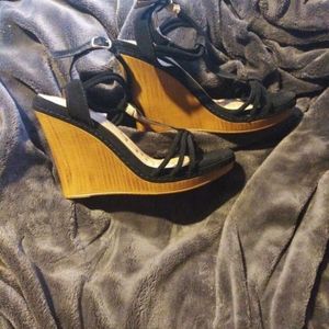 Suede black and nude wedges